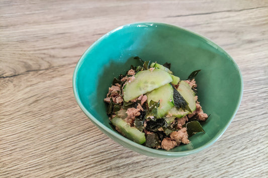 Salade de concombre au thon et wakamé