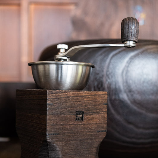 Moulin à café en bois brûlé Kiri