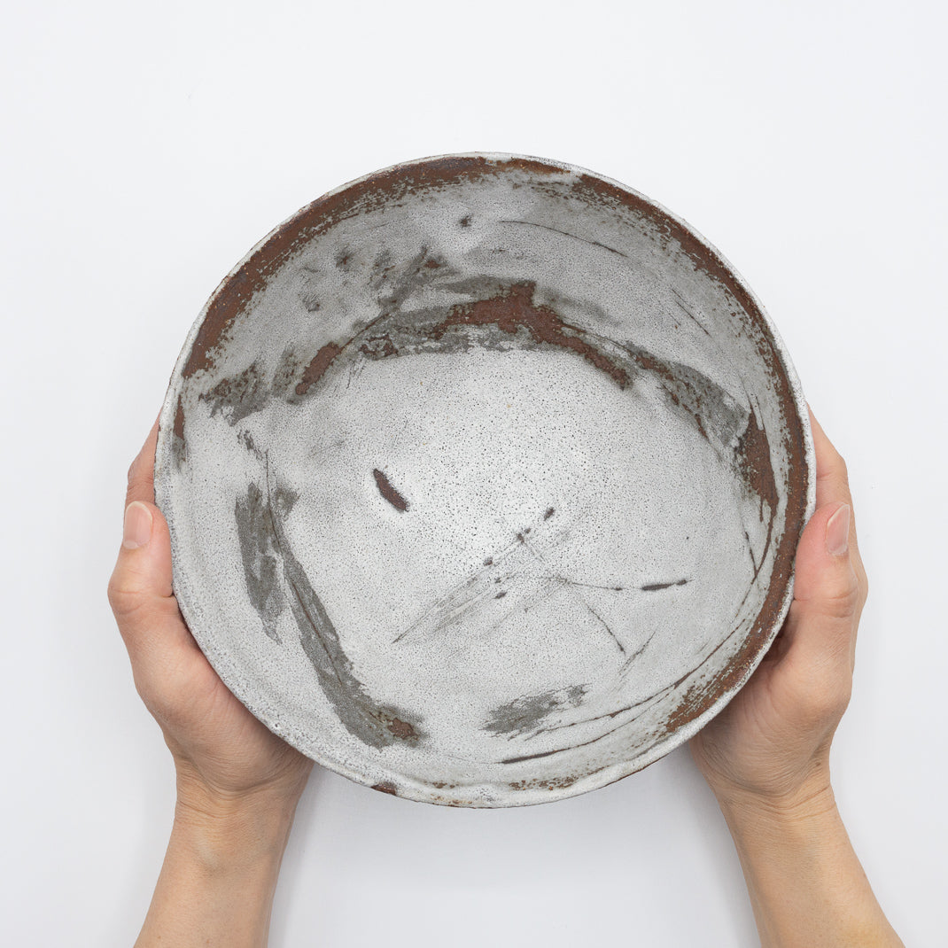 Large Ginnezu bowl 銀鼠 Ø 19.5 cm, unique piece