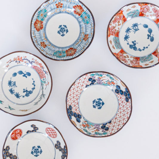 Set of 5 porcelain plates